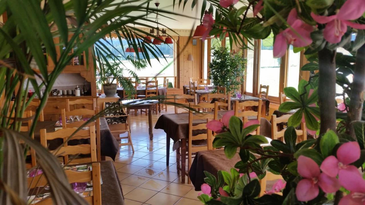 לה רוס Hotel Restaurant Le Yeti מראה חיצוני תמונה